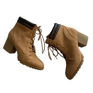 🥾Worker boot heels